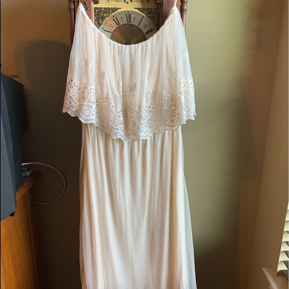 SUPER SOFT mesh and lace Strapless Maxi Dress - Picture 1 of 5